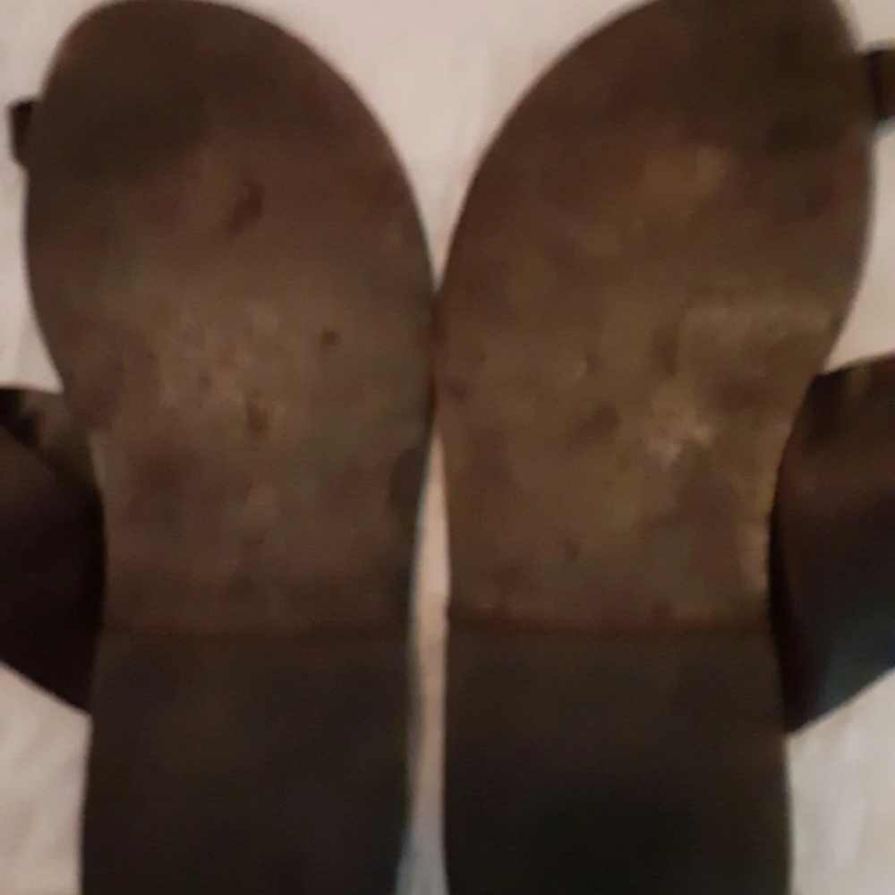 Gucci sandals